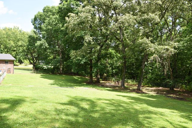 450 Main Street, Palmer, TN 37365