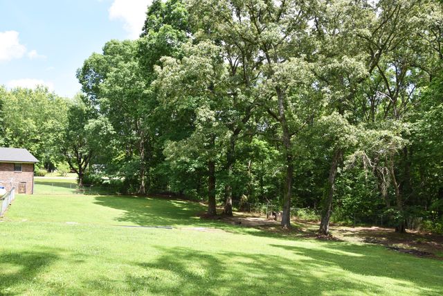 450 Main Street, Palmer, TN 37365
