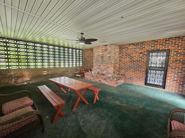 450 Main Street, Palmer, TN 37365