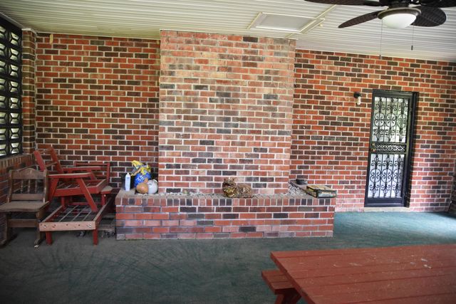 450 Main Street, Palmer, TN 37365