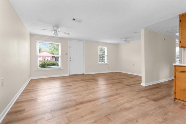 6002 Shelburne Street, Houston, TX 77396