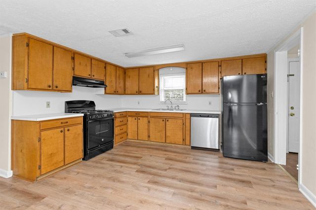 6002 Shelburne Street, Houston, TX 77396