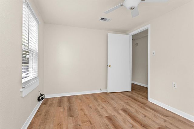 6002 Shelburne Street, Houston, TX 77396