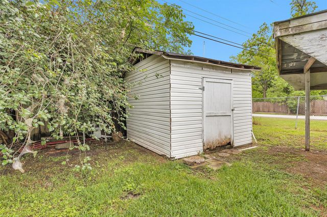 6002 Shelburne Street, Houston, TX 77396