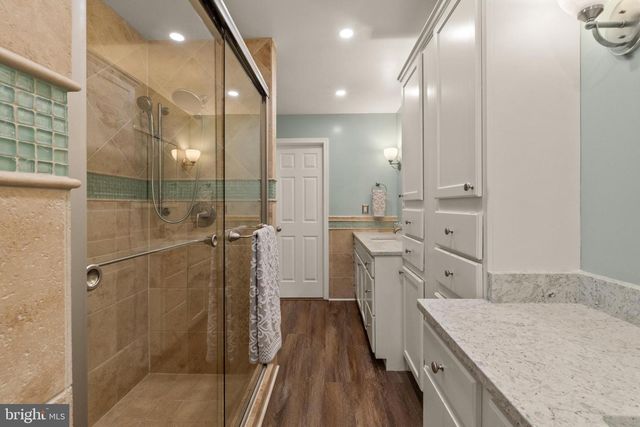 5203 COTTINGHAM PL, Alexandria, VA 22304