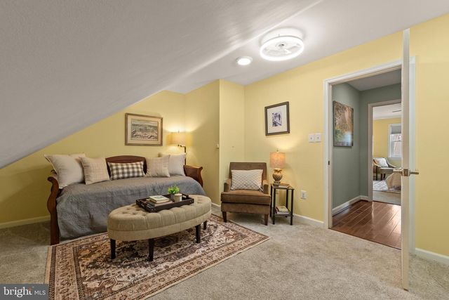 5203 COTTINGHAM PL, Alexandria, VA 22304