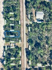 2020 Washington Boulevard NW, Lake Placid, FL 33852