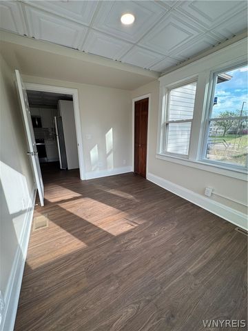 2 Agassiz Circle A, Buffalo, NY 14214