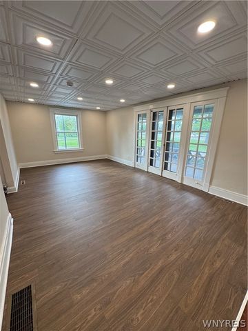 2 Agassiz Circle A, Buffalo, NY 14214