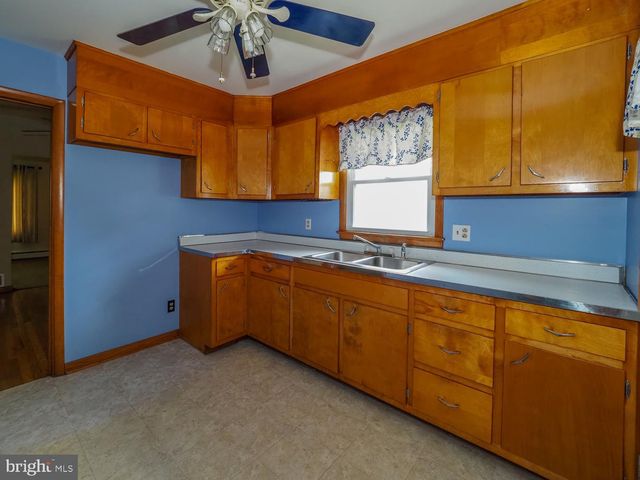 132 S PARKE ST, Aberdeen, MD 21001