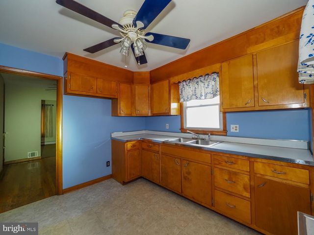 132 S PARKE ST, Aberdeen, MD 21001