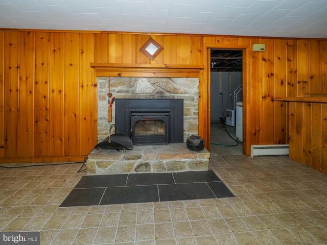 132 S PARKE ST, Aberdeen, MD 21001