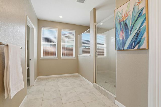1816 Fire Power Ave, Manteca, CA 95337