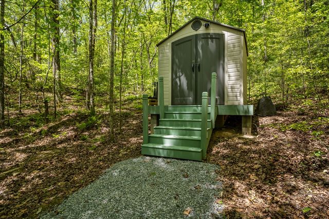 8954 Doublehead Gap Road, Blue Ridge, GA 30513