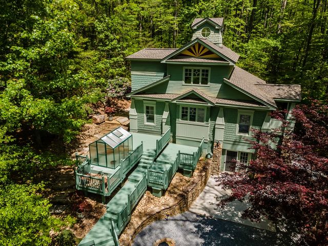 8954 Doublehead Gap Road, Blue Ridge, GA 30513
