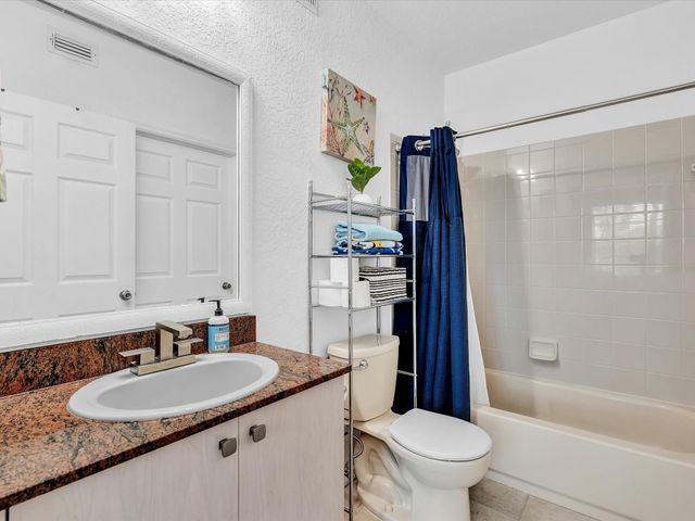 110 Belmont Lane 110, North Lauderdale, FL 33068