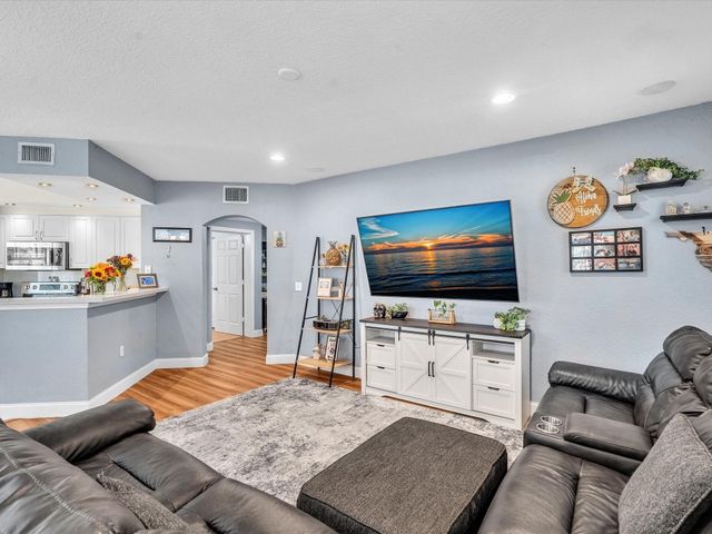 110 Belmont Lane 110, North Lauderdale, FL 33068