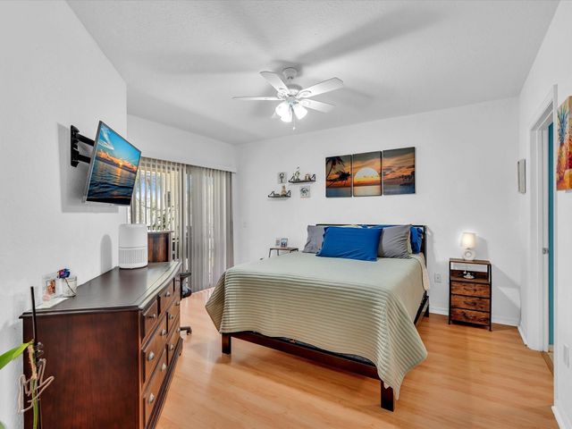 110 Belmont Lane 110, North Lauderdale, FL 33068