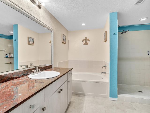 110 Belmont Lane 110, North Lauderdale, FL 33068