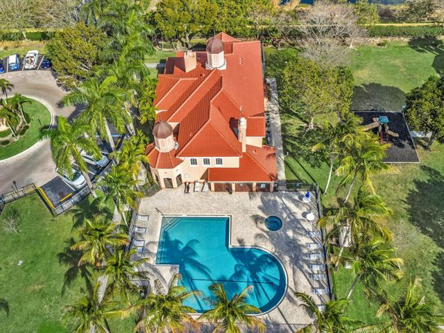 110 Belmont Lane 110, North Lauderdale, FL 33068