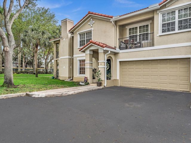 110 Belmont Lane 110, North Lauderdale, FL 33068