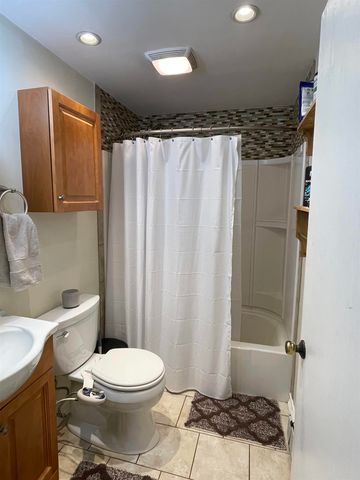 28 Dowst Road, Allenstown, NH 03275