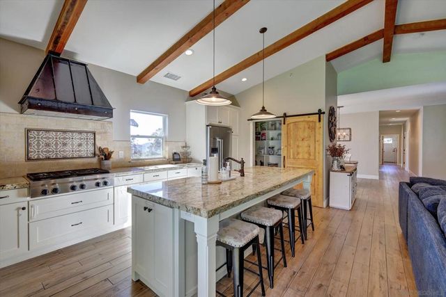 11611 Rancho Heights Rd, Pala, CA 92059