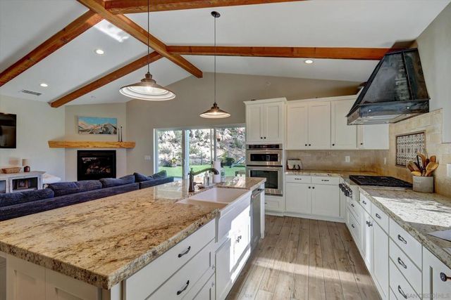 11611 Rancho Heights Rd, Pala, CA 92059