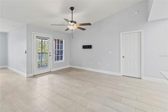 8911 MANOR LOOP 204, Lakewood Ranch, FL 34202