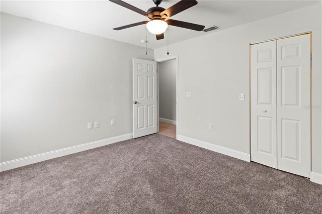 8911 MANOR LOOP 204, Lakewood Ranch, FL 34202