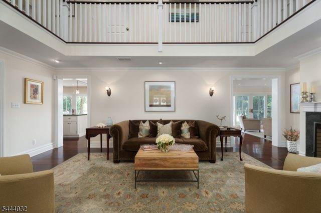 8 Flanders Valley Ct, Montgomery Twp., NJ 08558
