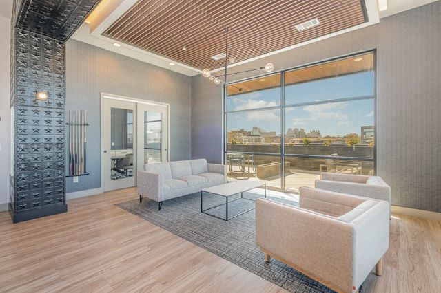 1014 16th Ave S Unit 311, Nashville, TN 37212