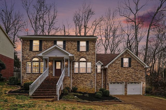 8408 Indian Hills Dr, Nashville, TN 37221