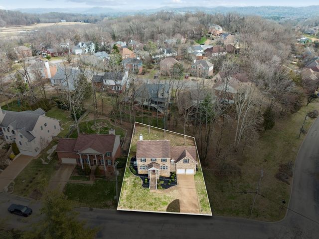 8408 Indian Hills Dr, Nashville, TN 37221