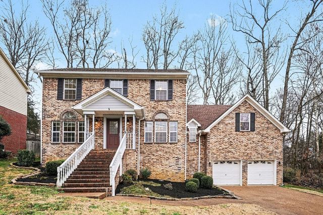 8408 Indian Hills Dr, Nashville, TN 37221