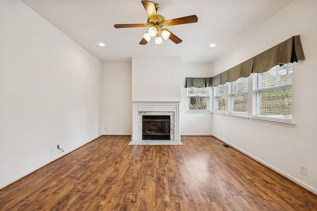 8408 Indian Hills Dr, Nashville, TN 37221