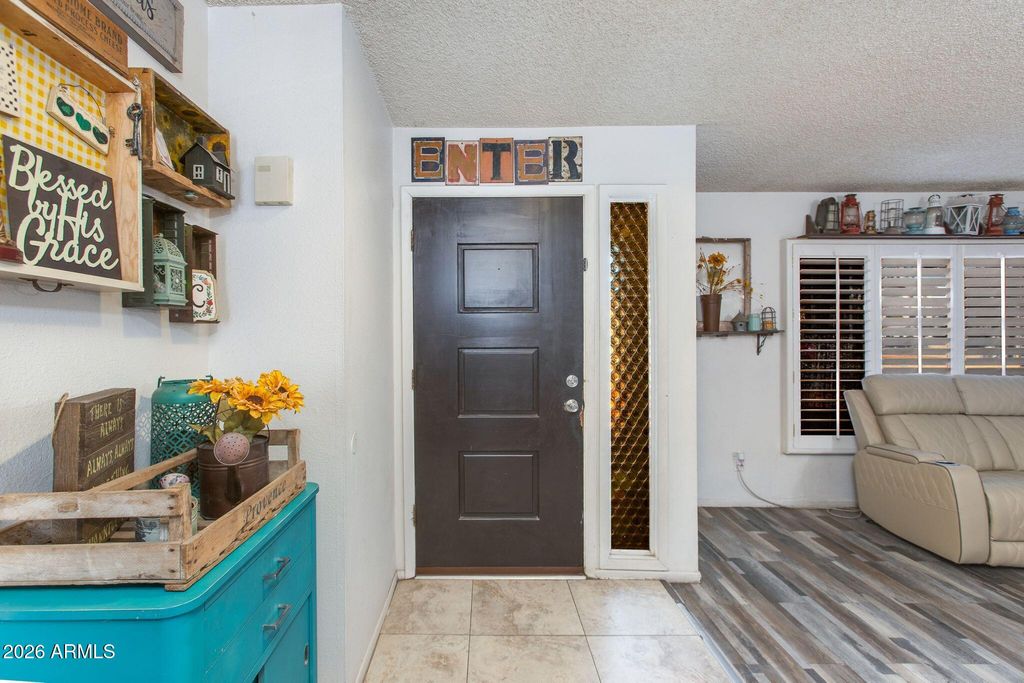 5025 W FRIER Drive, Glendale, AZ 85301 — photo 2