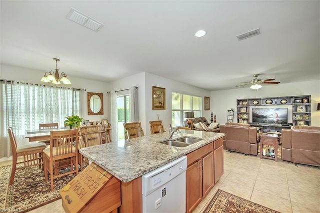 3200 Birch Tree LN, Alva, FL 33920