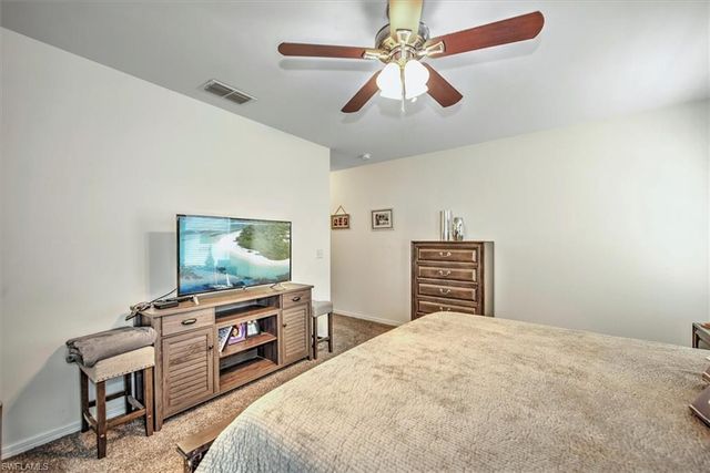 3200 Birch Tree LN, Alva, FL 33920