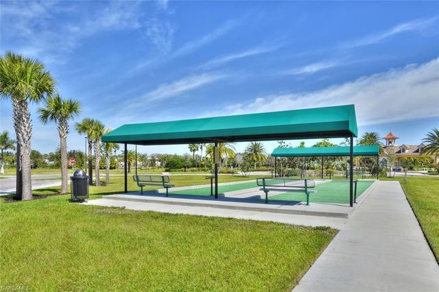 3200 Birch Tree LN, Alva, FL 33920