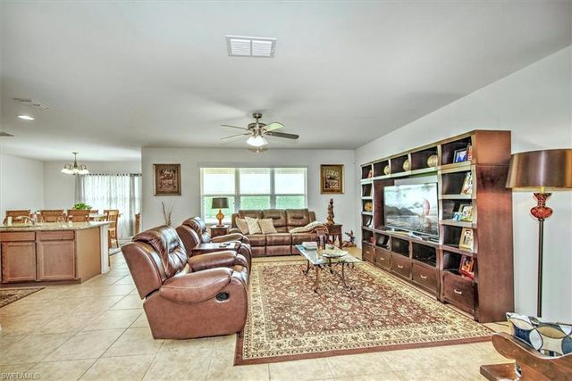 3200 Birch Tree LN, Alva, FL 33920