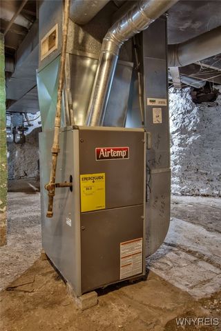 395 Hampshire Street, Buffalo, NY 14213