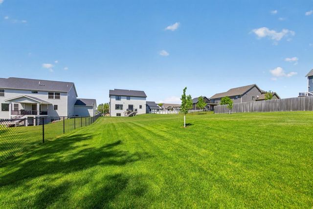 2014 Hagen Lane SW, Rochester, MN 55902