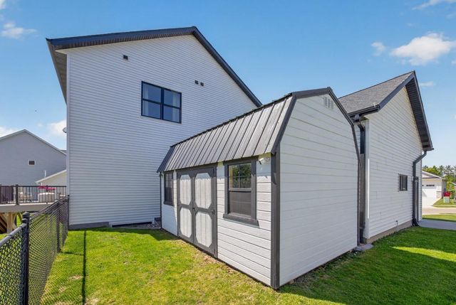 2014 Hagen Lane SW, Rochester, MN 55902