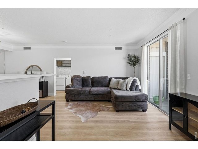 2020 Shamrock Dr, Superior, CO 80027