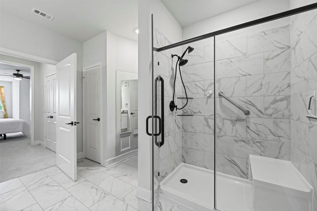 6804 Westview Drive 1404, Houston, TX 77055