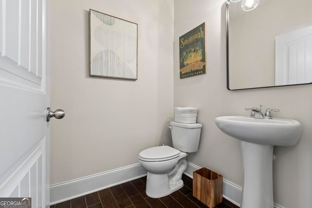 2426 Fair Oaks Way, Atlanta, GA 30337