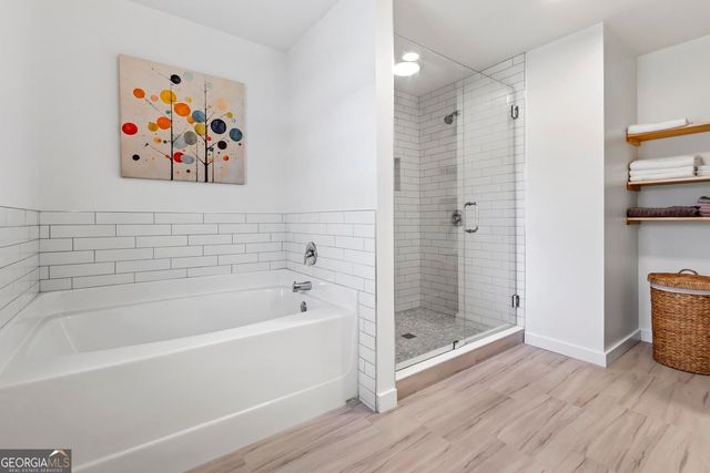 2426 Fair Oaks Way, Atlanta, GA 30337