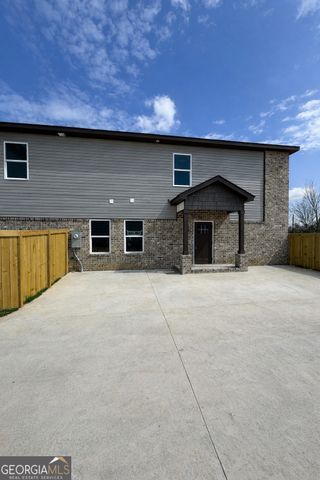 264 Beau Claire Circle, Byron, GA 31008