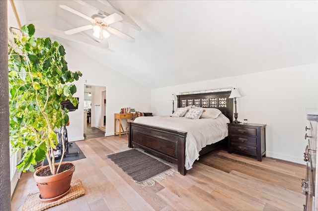 408 W 33rd Street, Houston, TX 77018